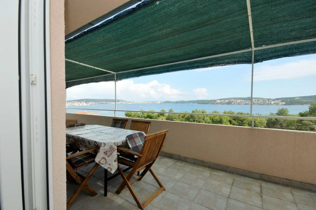 Apartment Sandra Trogir