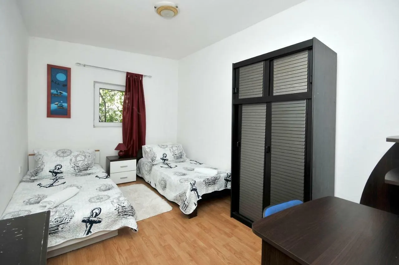 Apartment Sandra Trogir