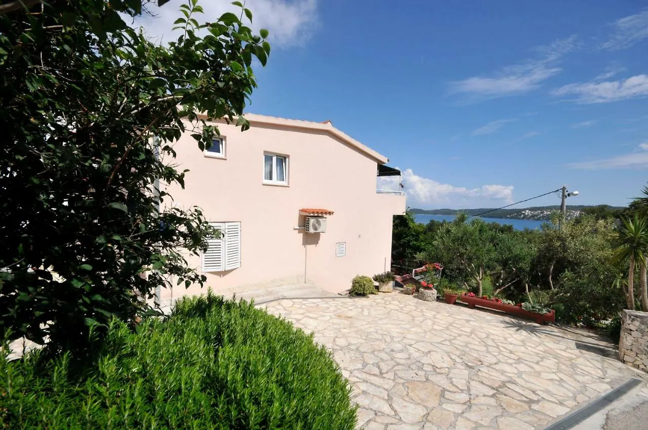 Apartment Sandra Trogir