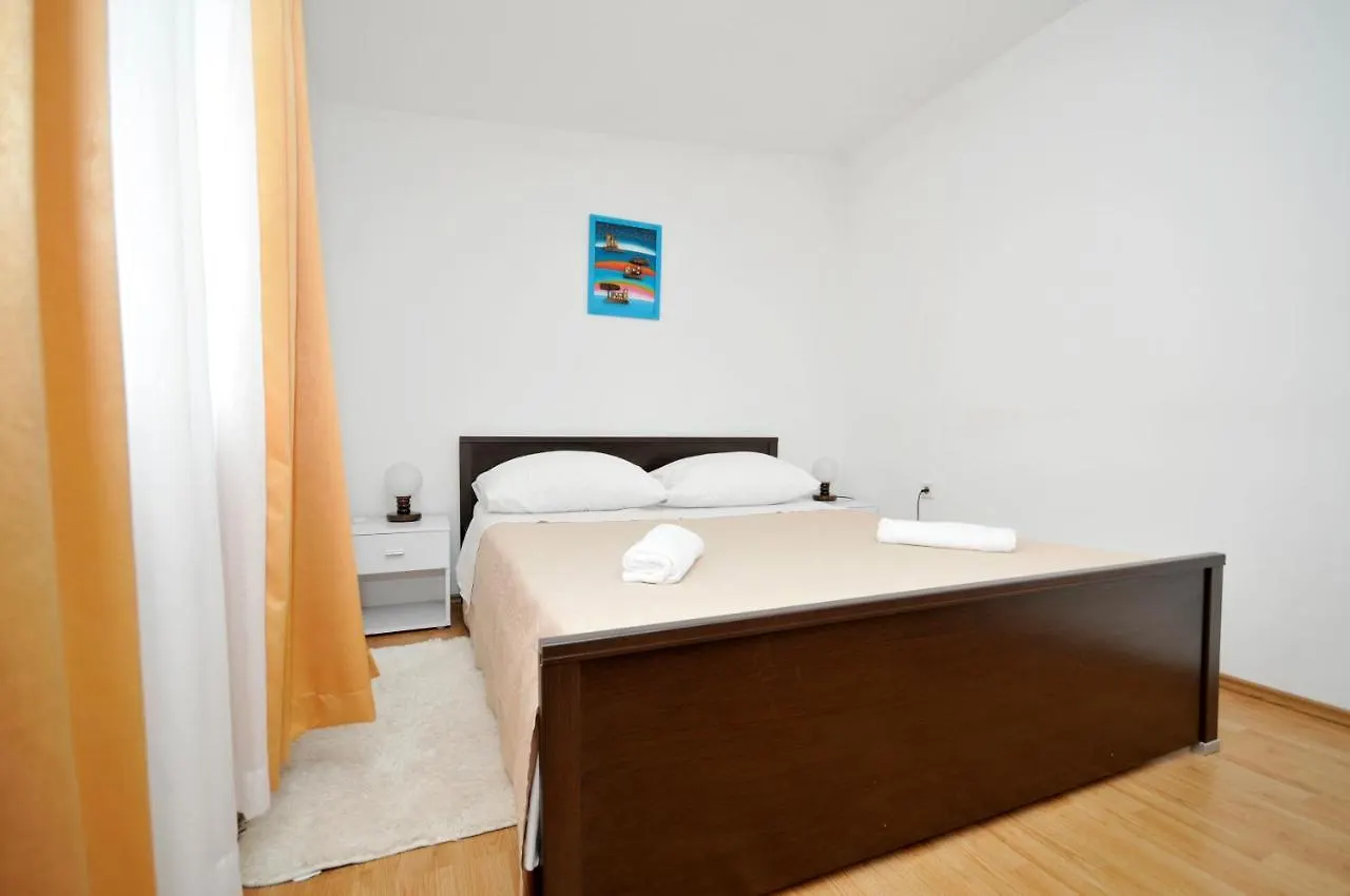Apartment Sandra Trogir