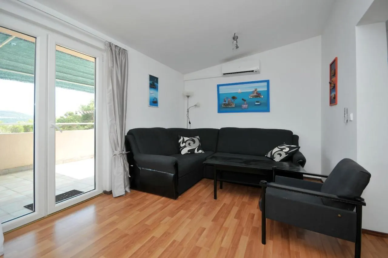 Apartment Sandra Trogir