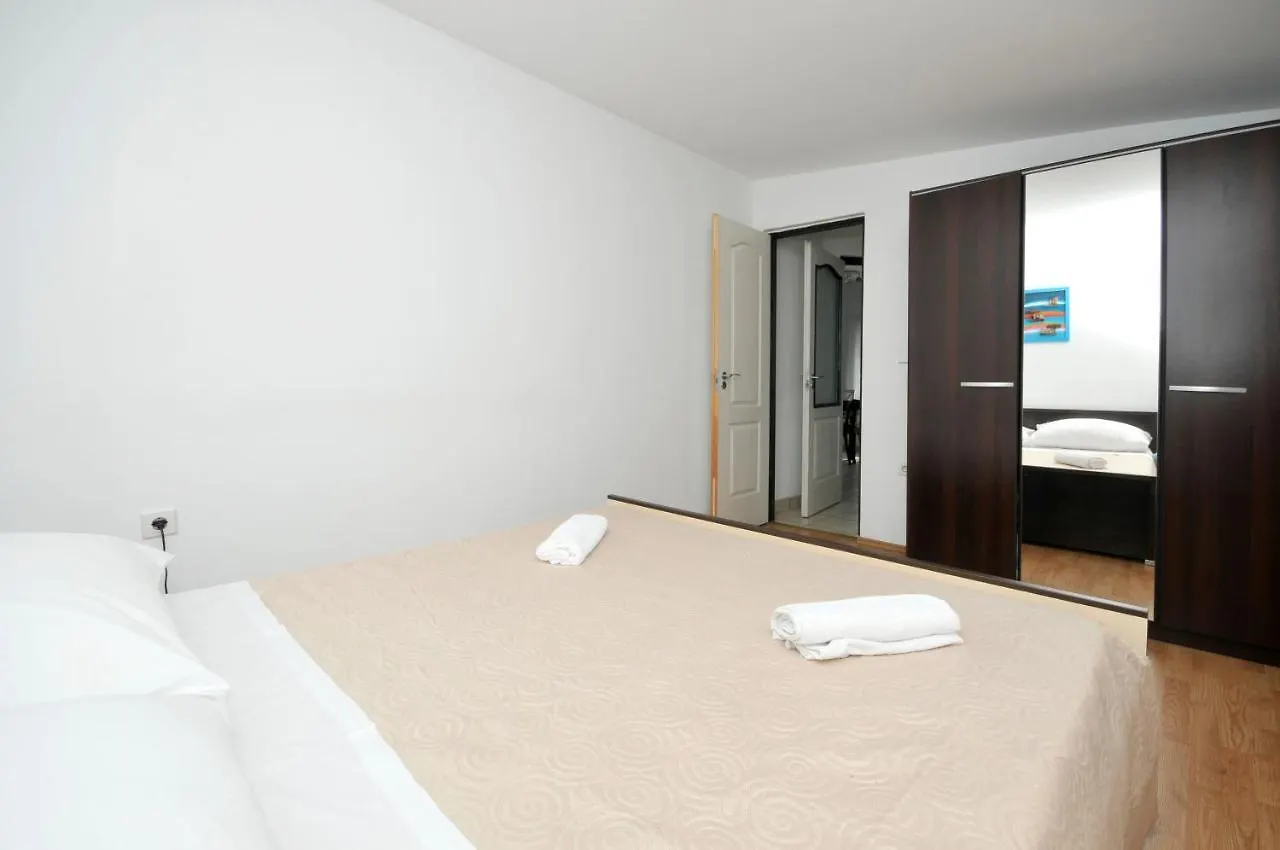 Apartment Sandra Trogir